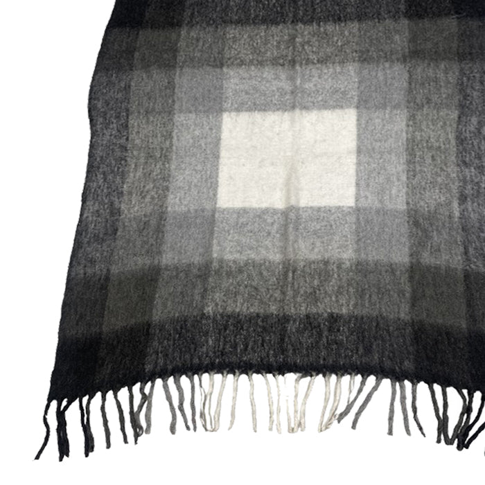 בלנקט סקוורס גריי
180x130
