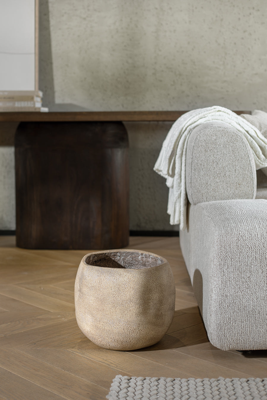 עציץ צמנטו נטוראל L