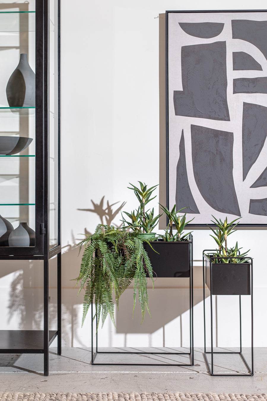 אדנית סווידיש בלאק L