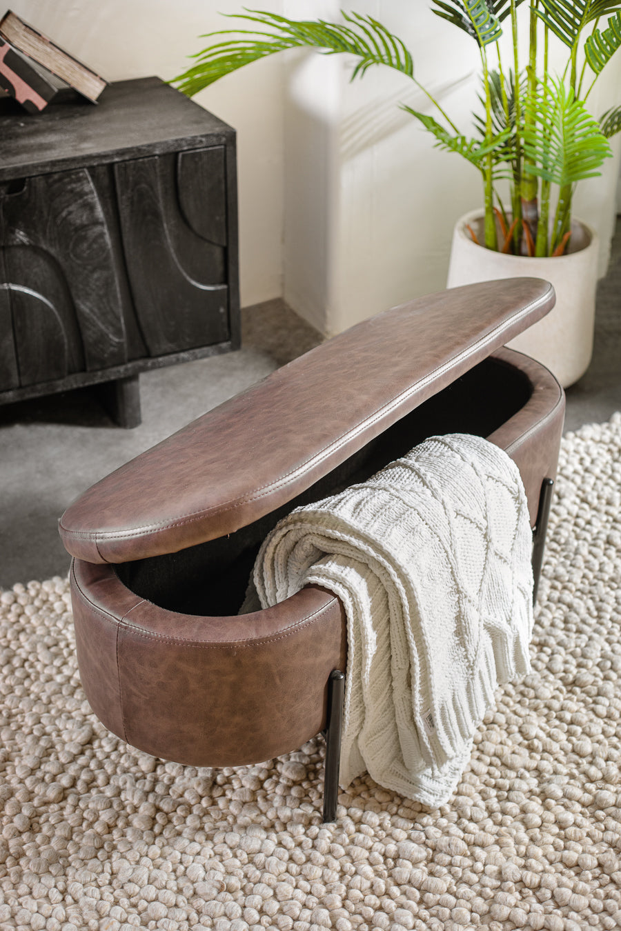 בלנקט ליזבט אייבורי
150x130