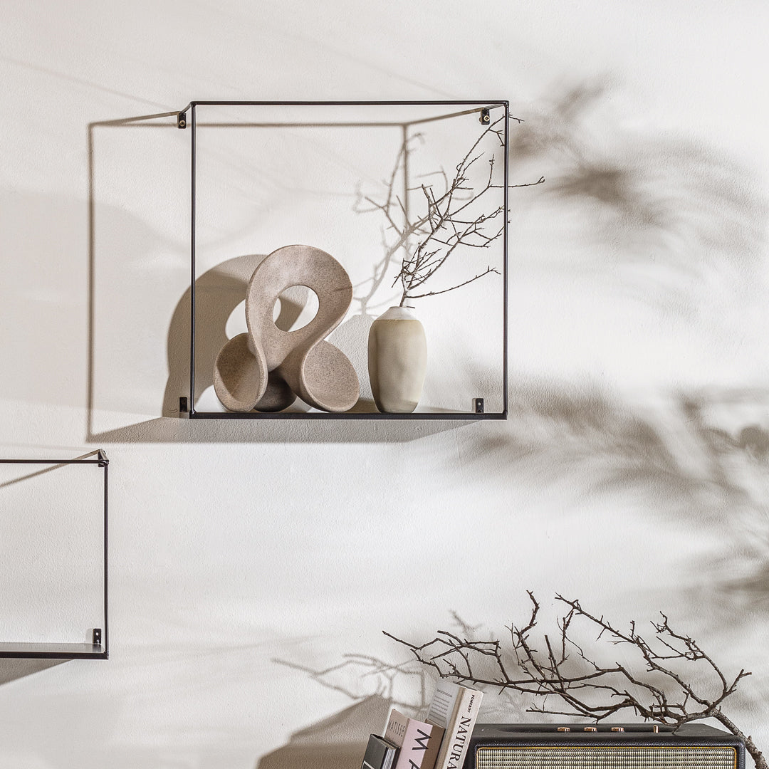 וול שלף סווידיש בלאק סקוור