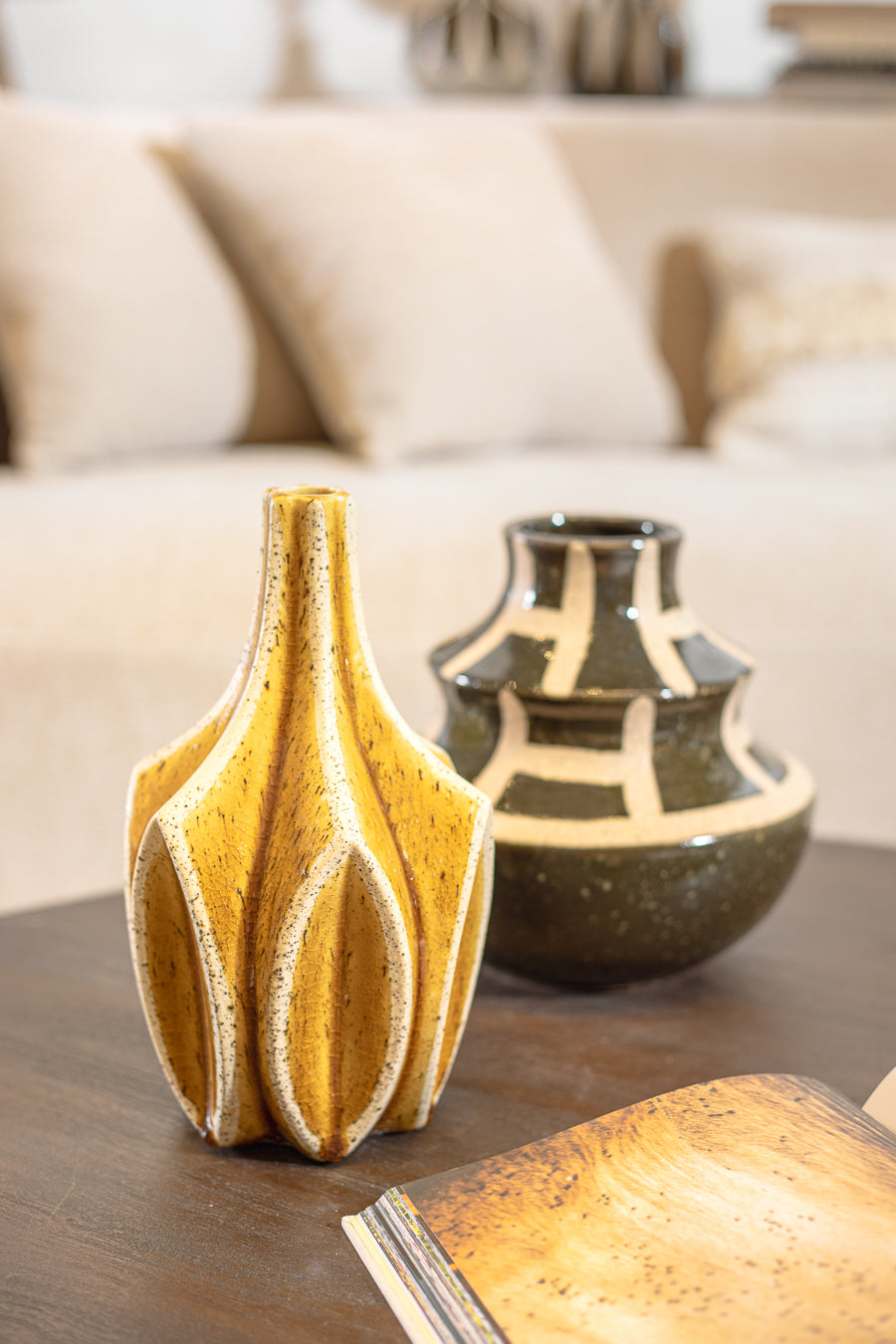 ואזה אינדיגו בלאק