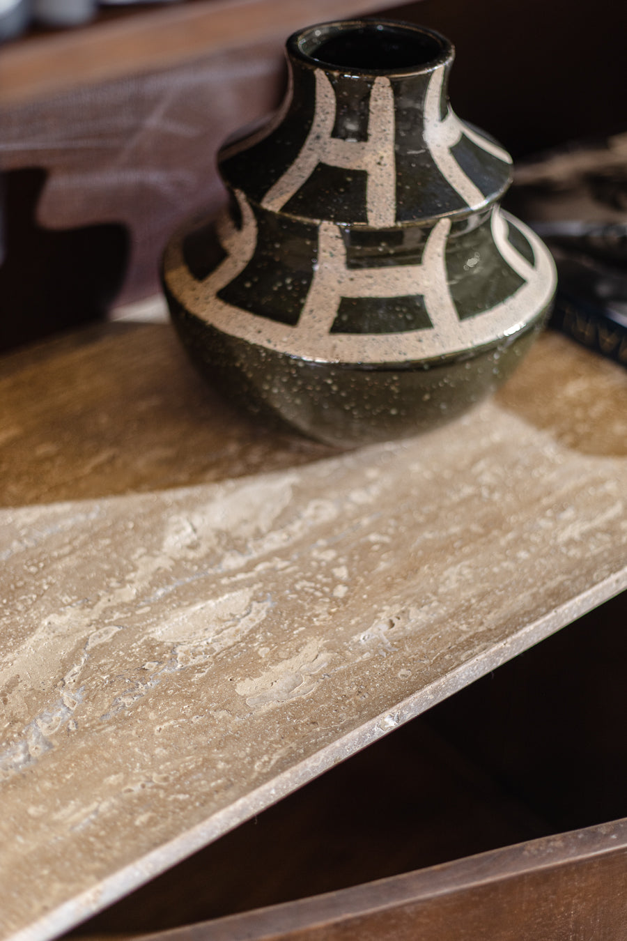 ואזה אינדיגו בלאק