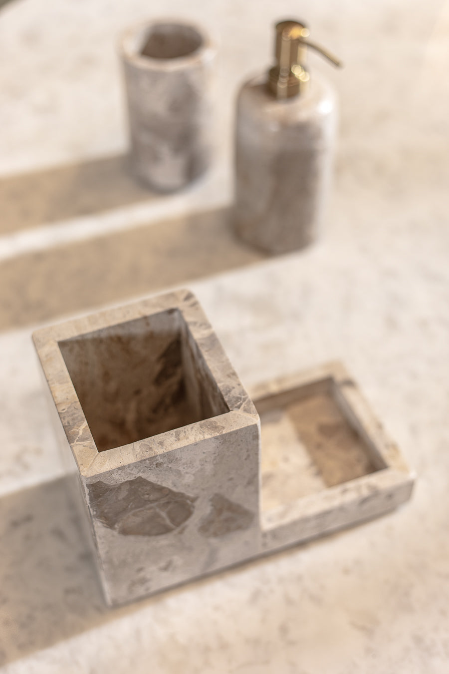 סופ דיספנסר מארבל צ'וקלאט