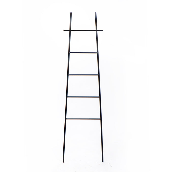 סווידיש לדר בלק