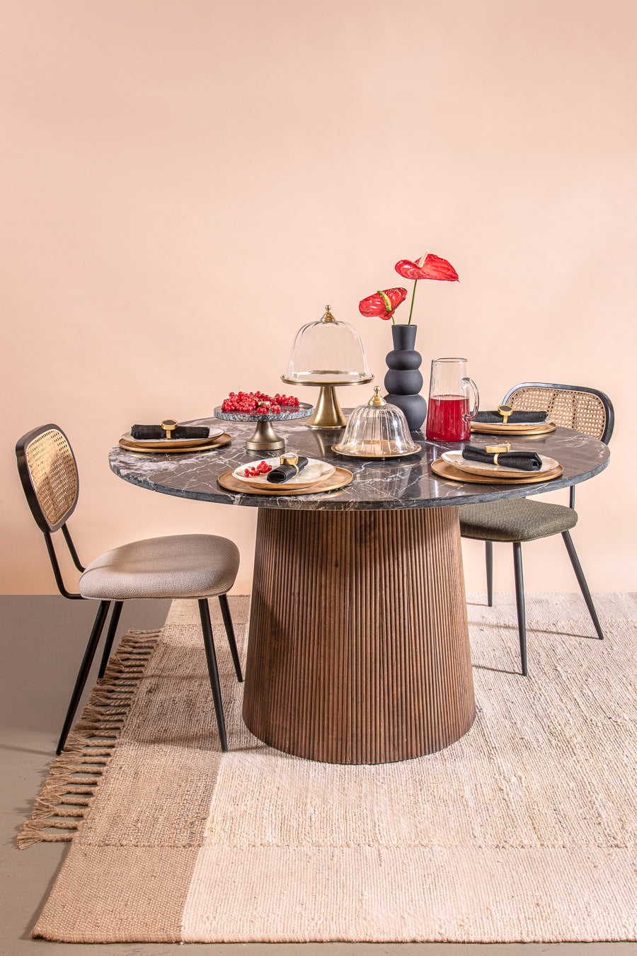 כיסא אולה בז'