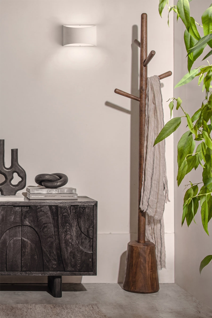 מתלה לוסט וולנאט