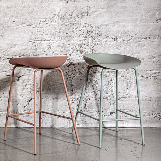 רינו בר צ'ייר פינק