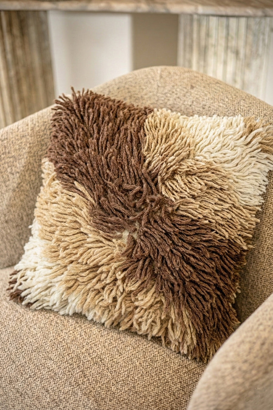 כרית פלאפי בראון