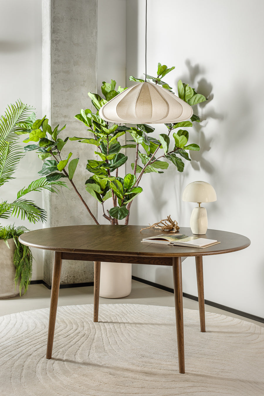 שולחן מרטינה עגול נפתח וולנאט