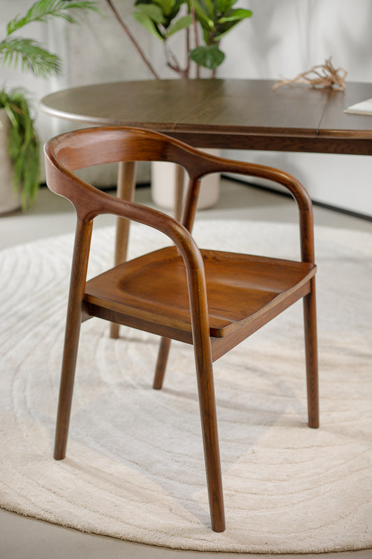 כיסא אוליבר בראון