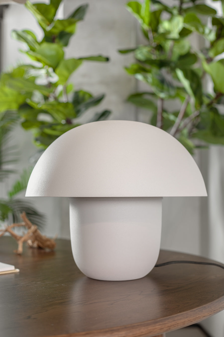 מנורת שולחן מאשרום מט סנד