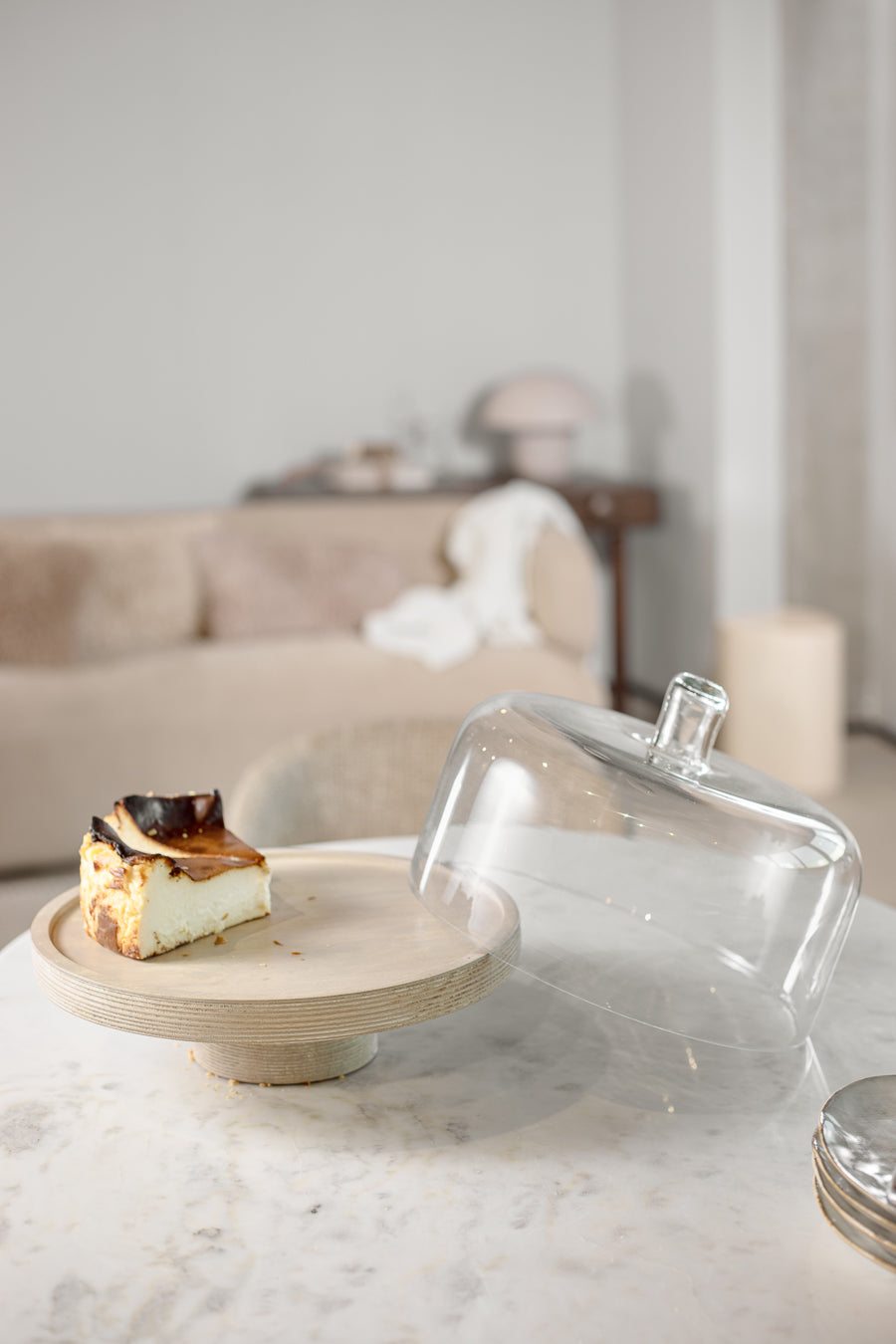 מגש על רגל ודום אורגניק עץ