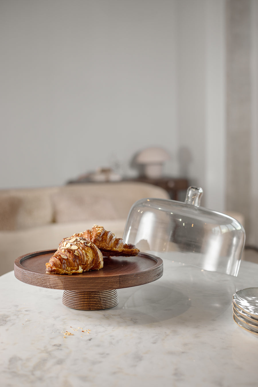 מגש על רגל ודום אורגניק עץ