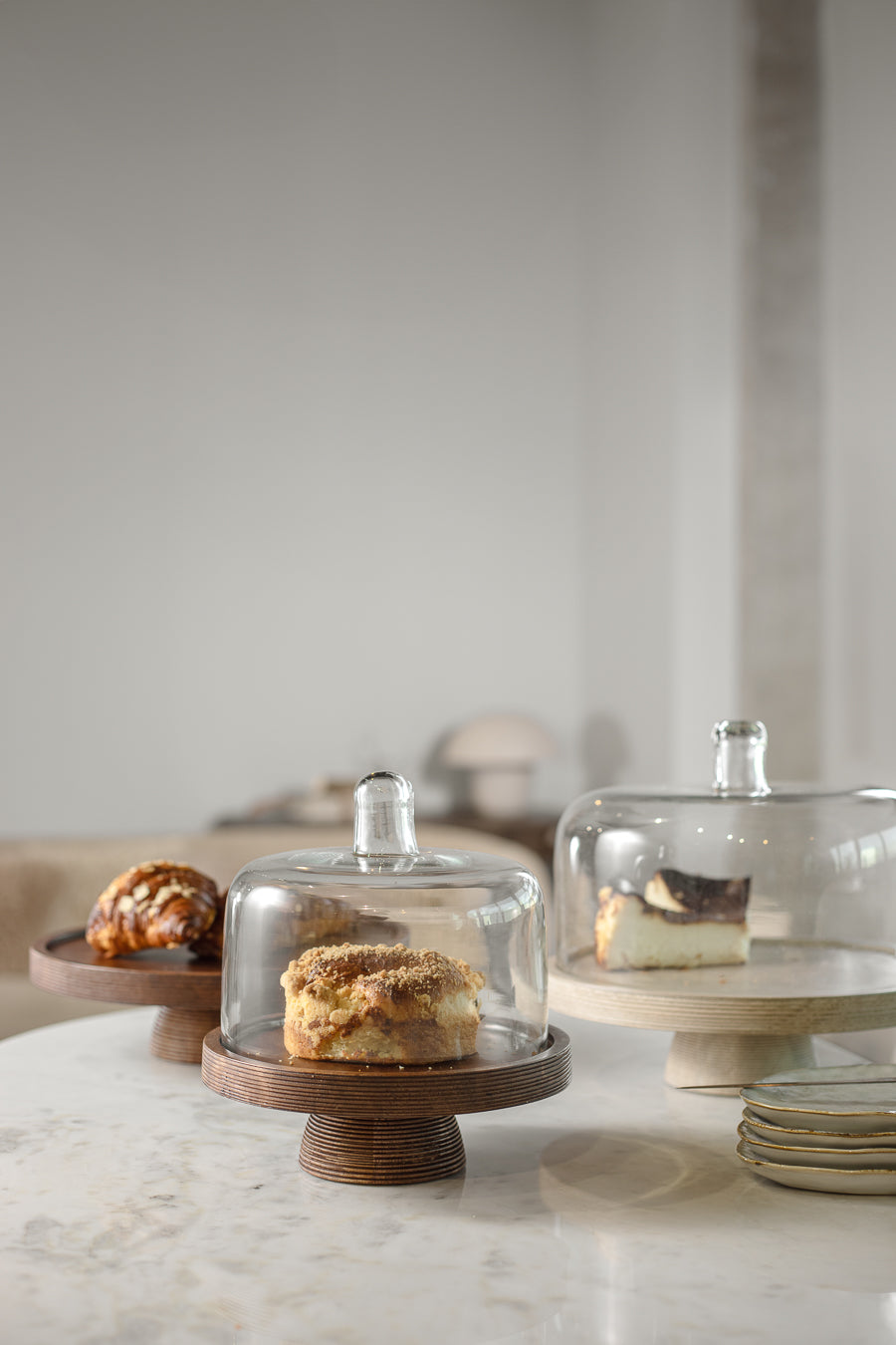 מגש על רגל ודום אורגניק עץ