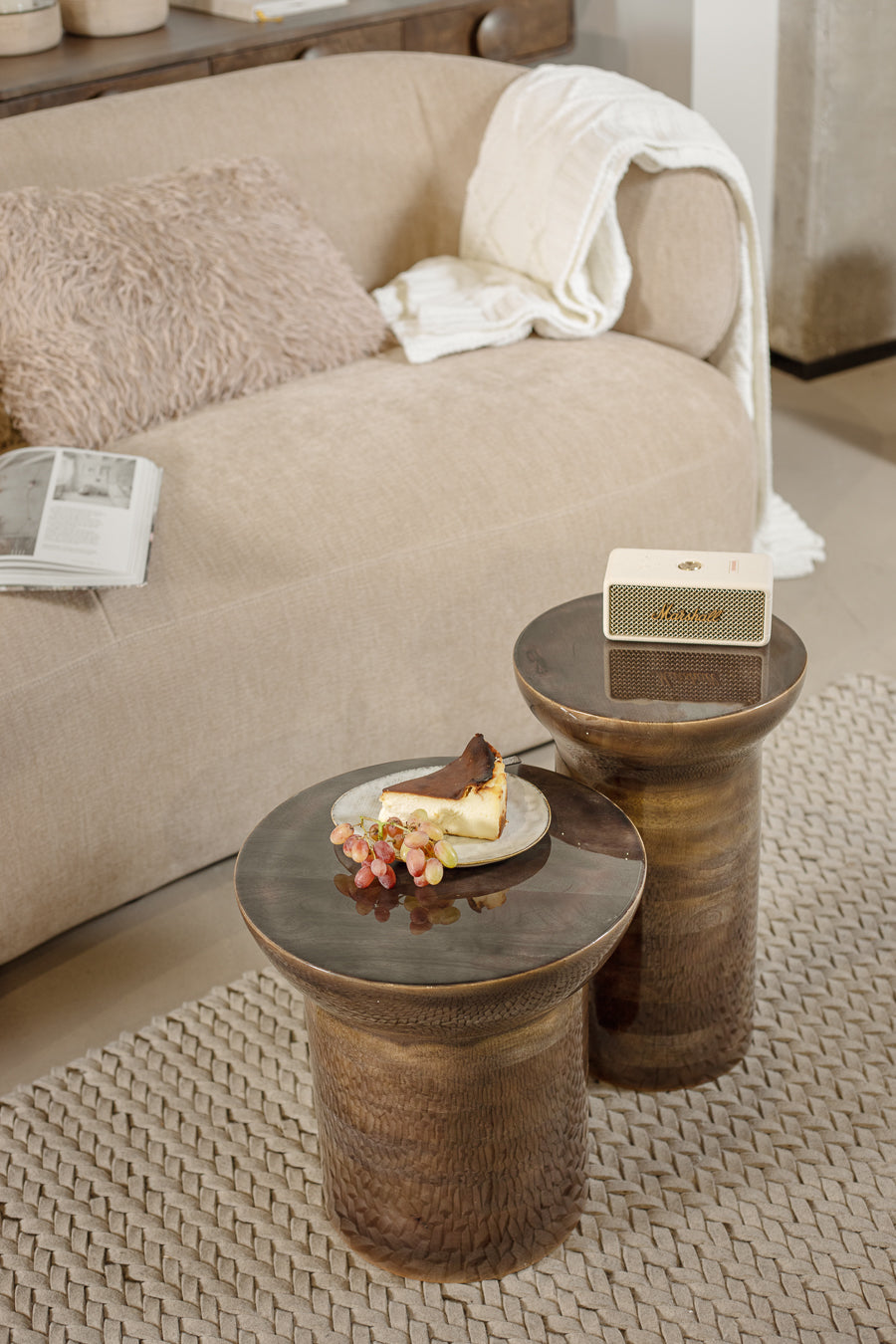 שולחן קוסמוס ווד שייני