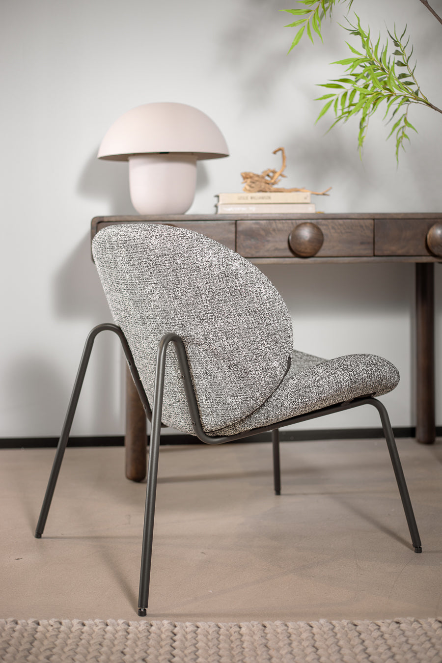 לאונג' צ'ייר לייזי מדיסון סמוק