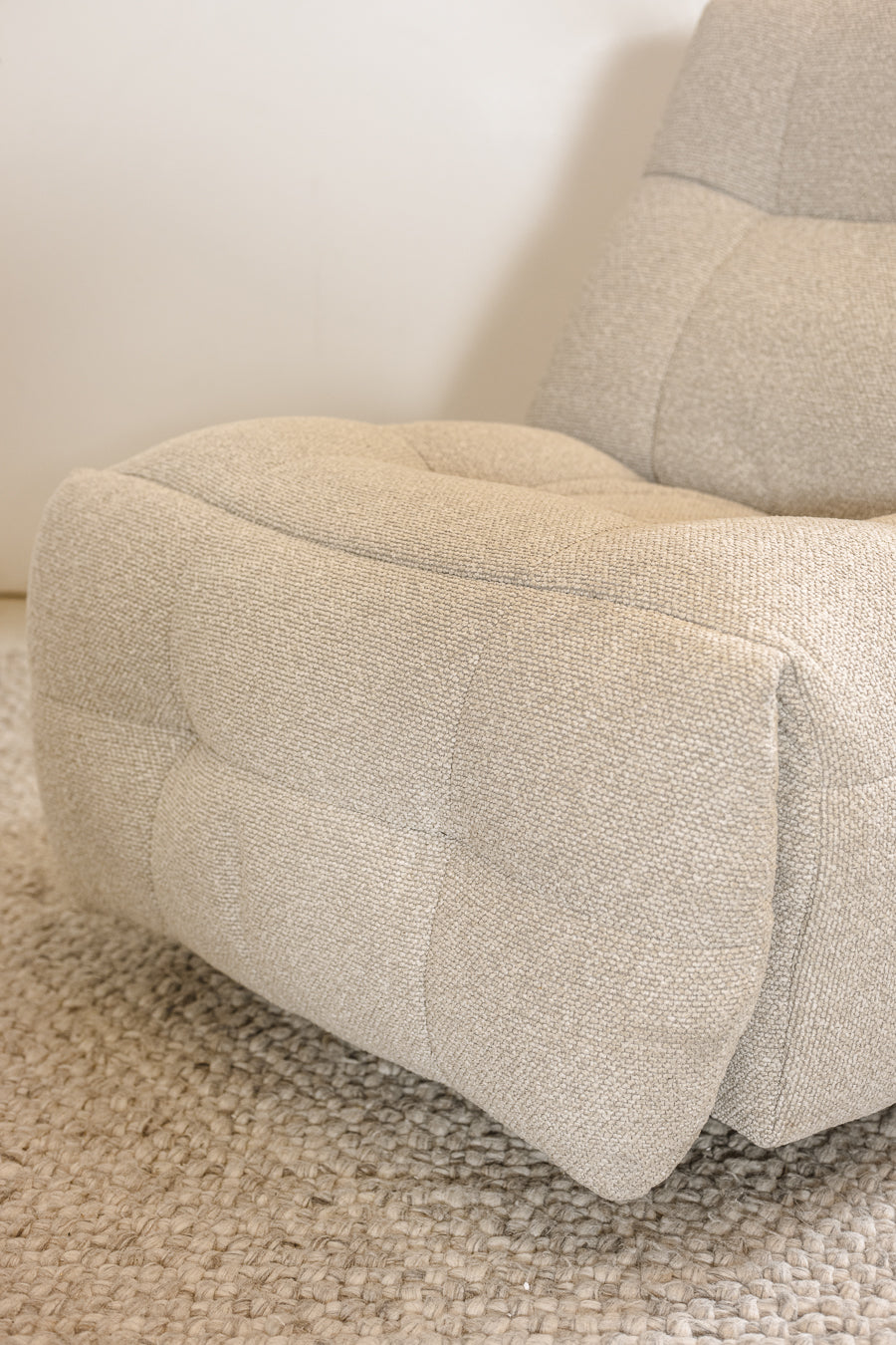 כורסה באנקר ווייט