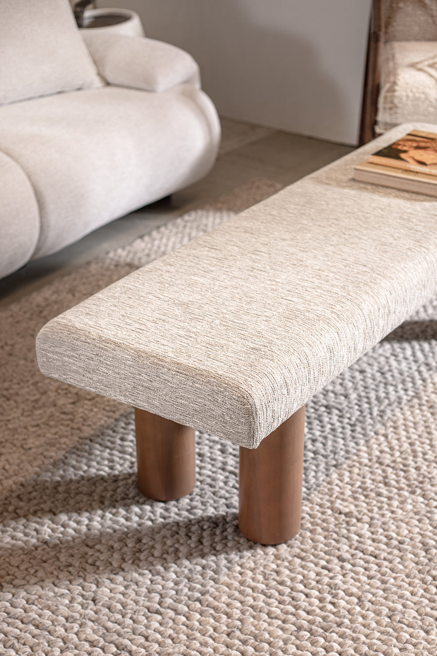 ספסל לינה אייבורי