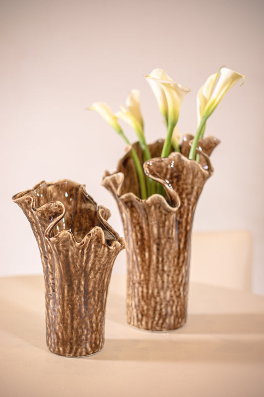 ואזה פלורה בראון M