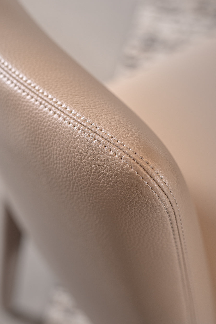 כיסא פרדריק מוקה