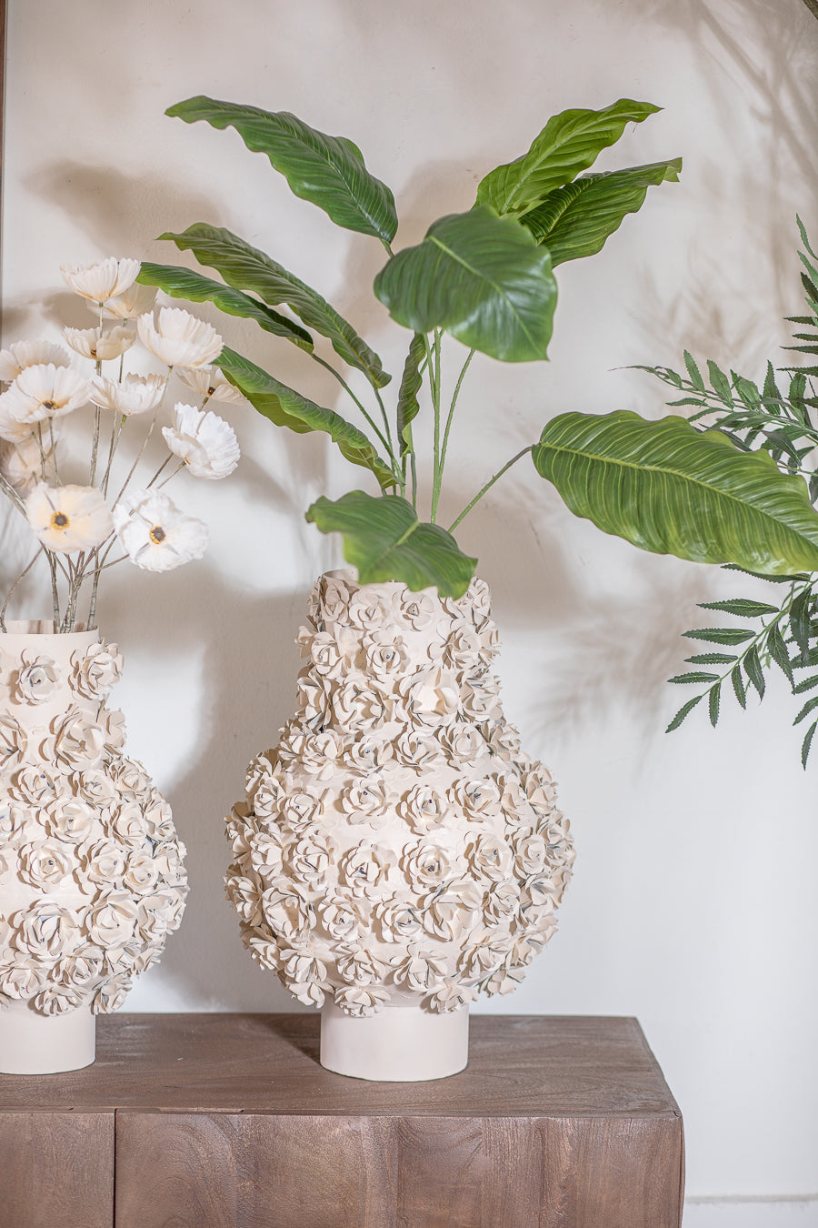 Vase Blooming White L