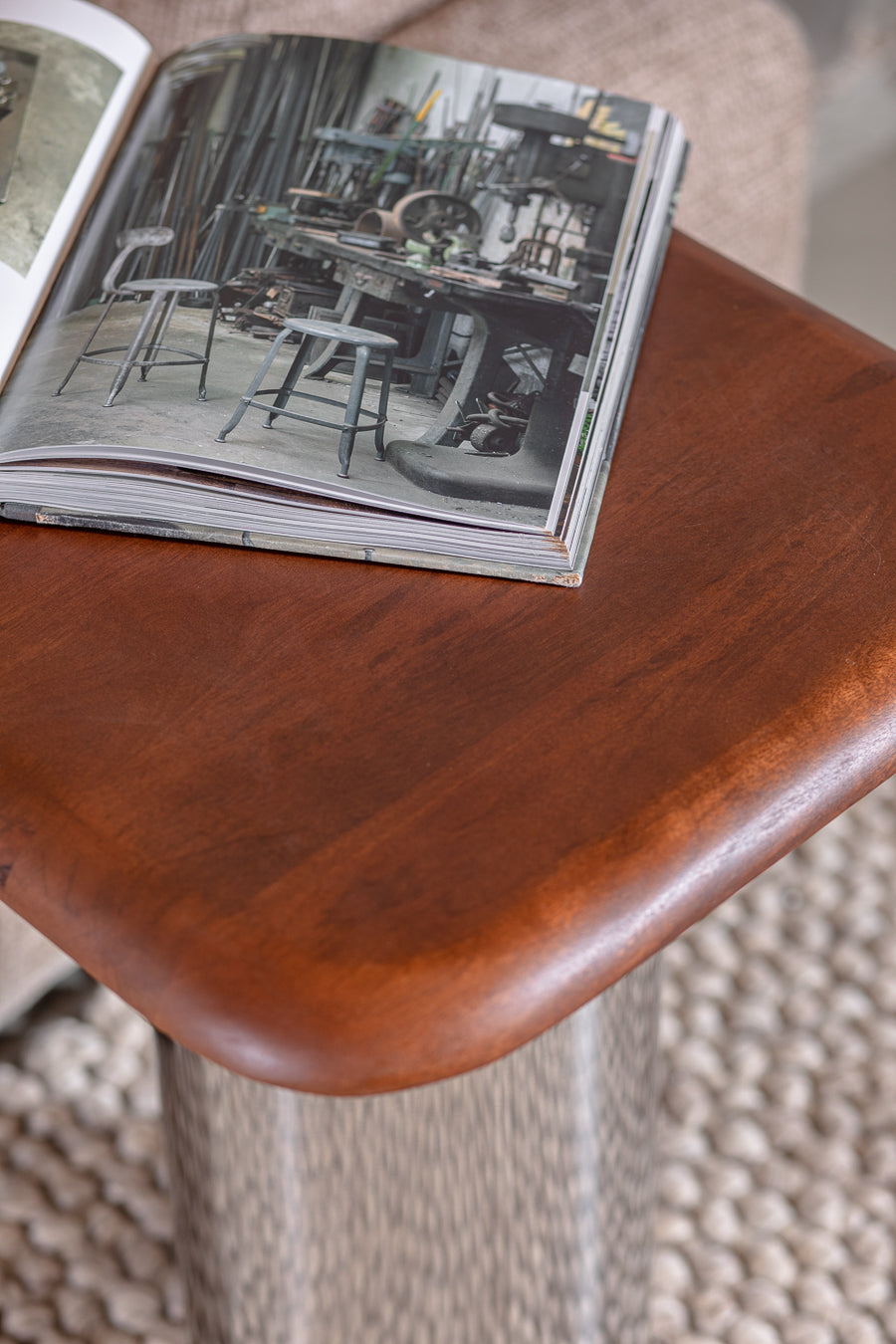 Cozy Silver Natural Table 40X40X50