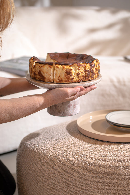 מעמד על רגל צ'וקלאט מארבל