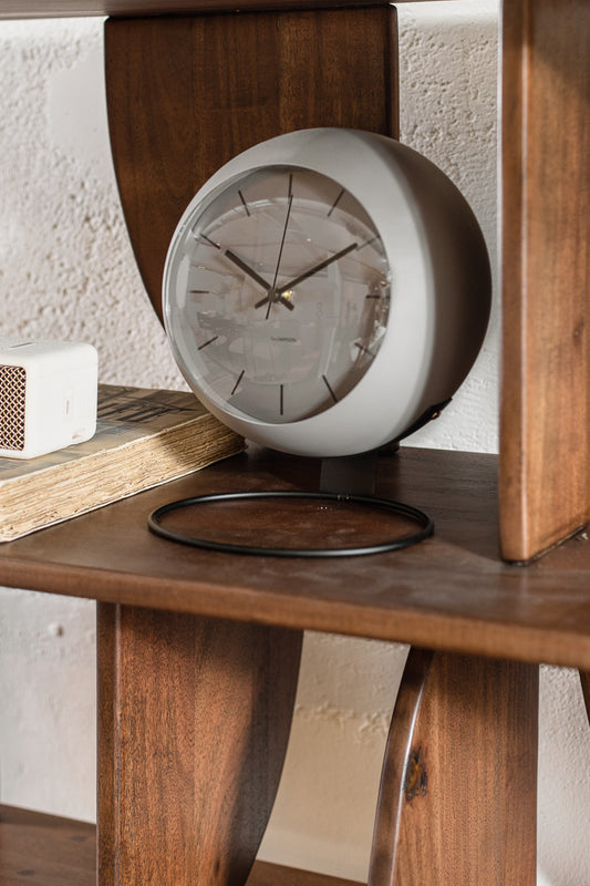 שעון קונספט ראונד דארק גריי