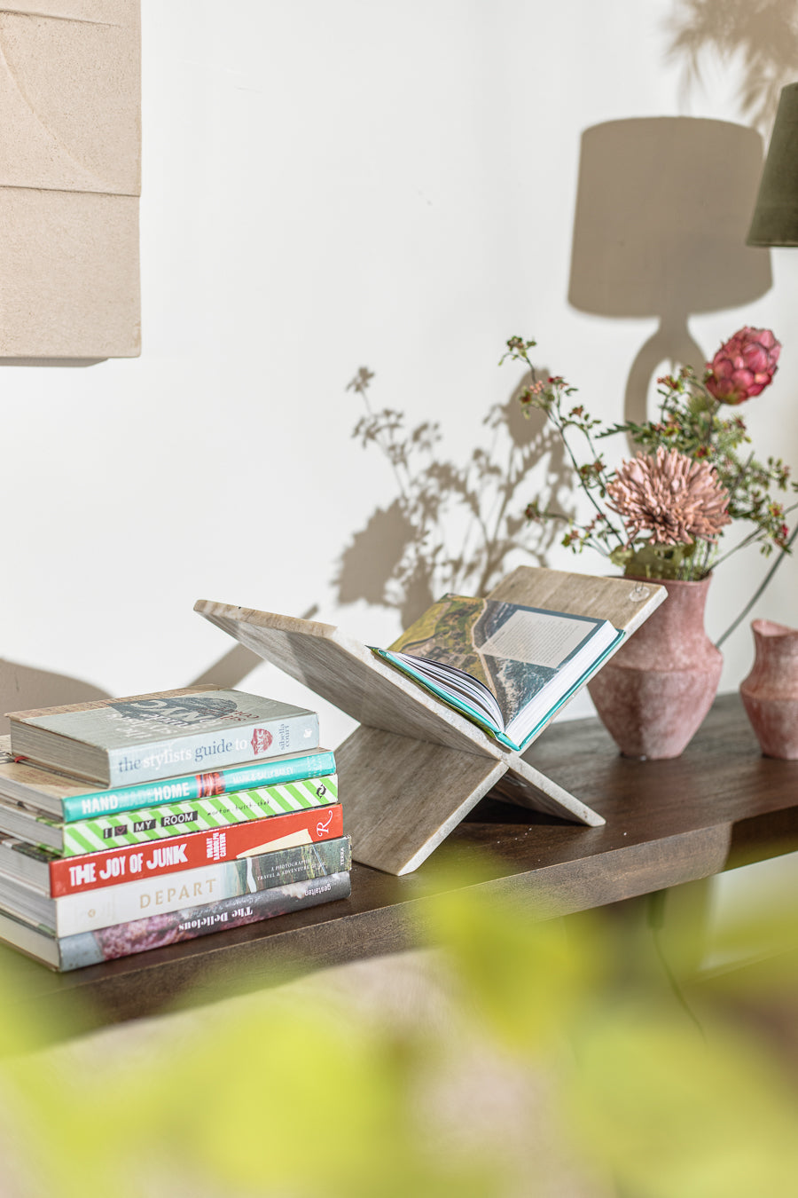 מעמד ספרים צ'וקלאט מארבל