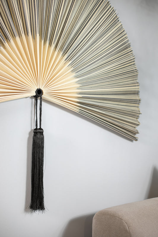 מניפה דקו ריזורט בלאק S